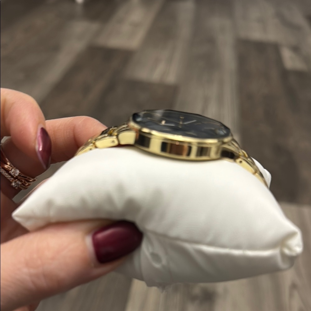 Juicy Couture Gold and Navy Blue Face Watch - Picture 6 of 8
